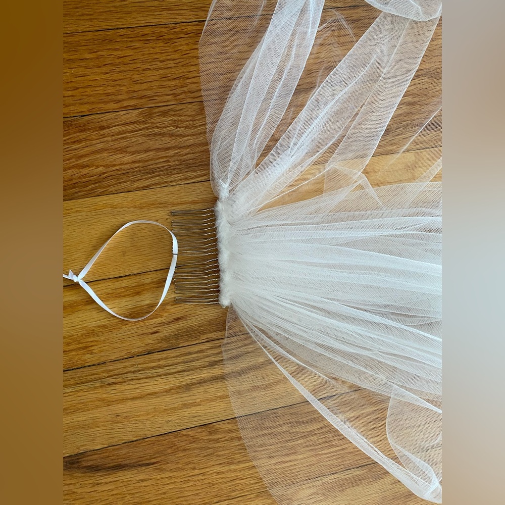 Bridal Veil Sheer Soft Tulle 9 foot Cathedral Length White NWOT